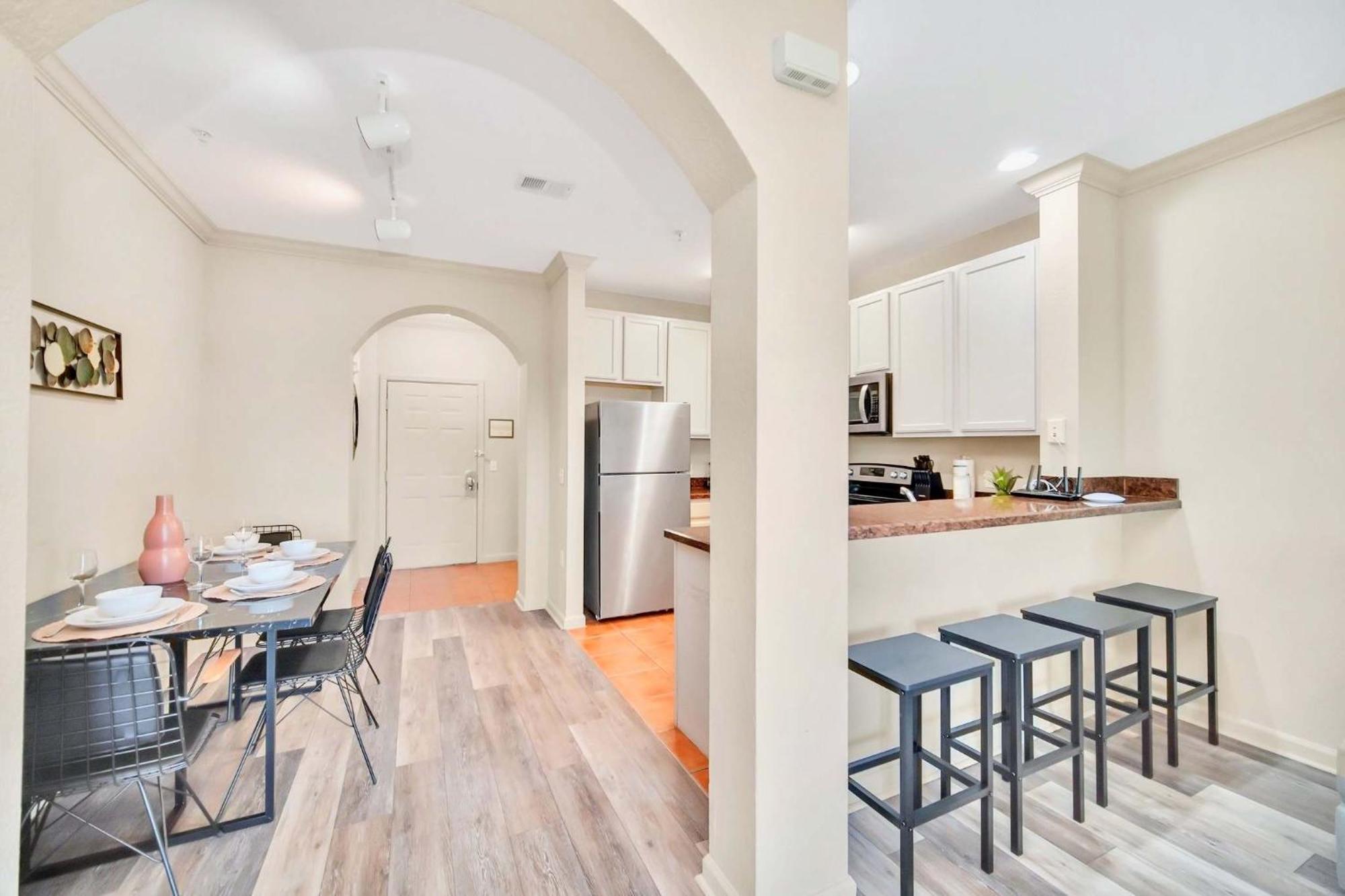 Modern 2Br Condo - Hot Tub And Pool - Near Disney Orlando Exterior foto